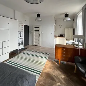 apartament-przy-rotundzie.warsawhotelspoland.com/